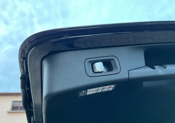 Mercedes-Benz Klasa C cena 147500 przebieg: 123000, rok produkcji 2020 z Pleszew małe 191